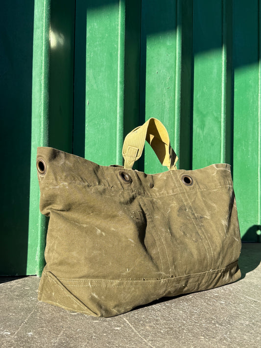 22 XL WEEKENDER BAG 02.