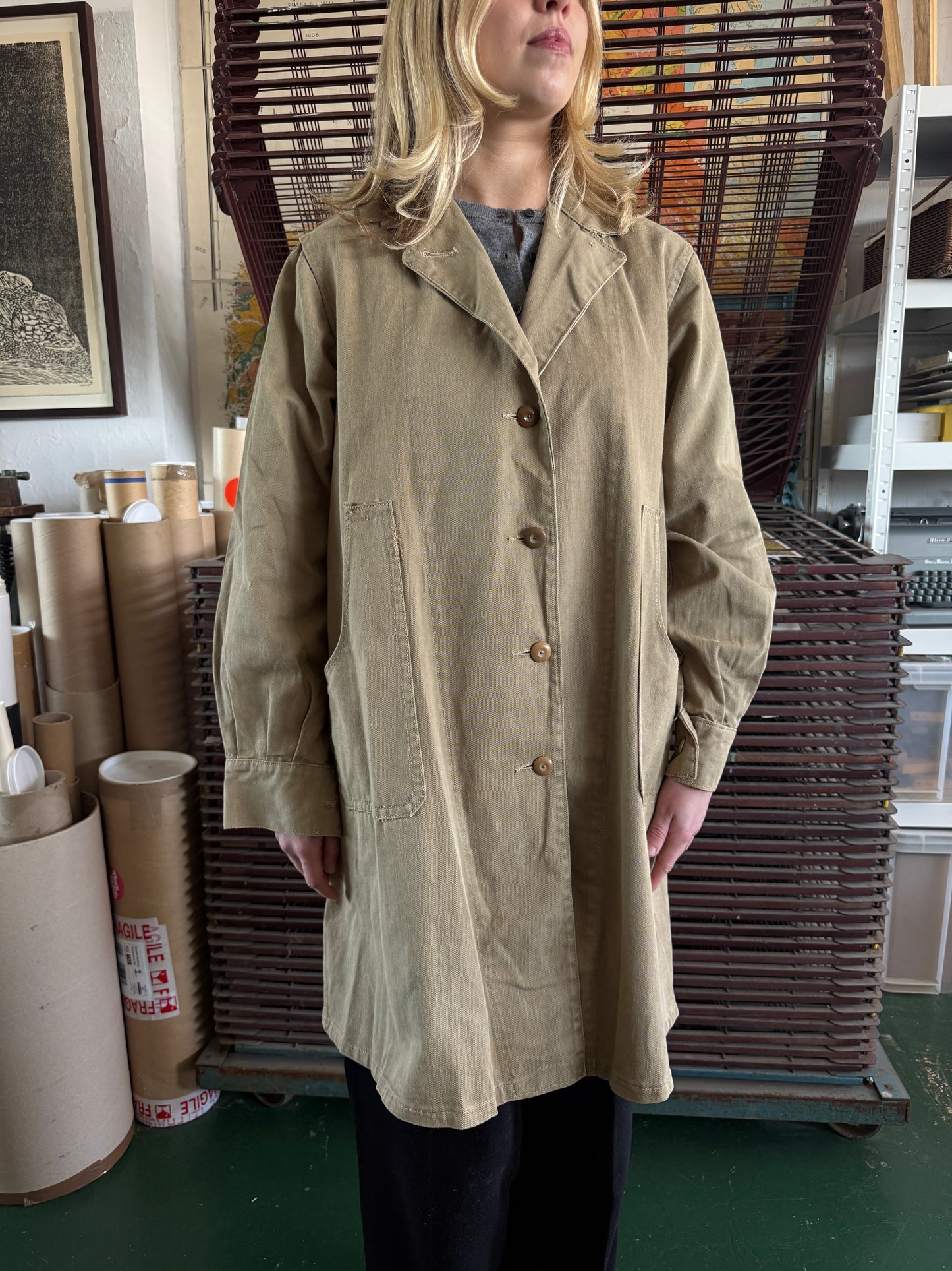 1940S WW2 WOMENS LAND ARMY OVERCOAT