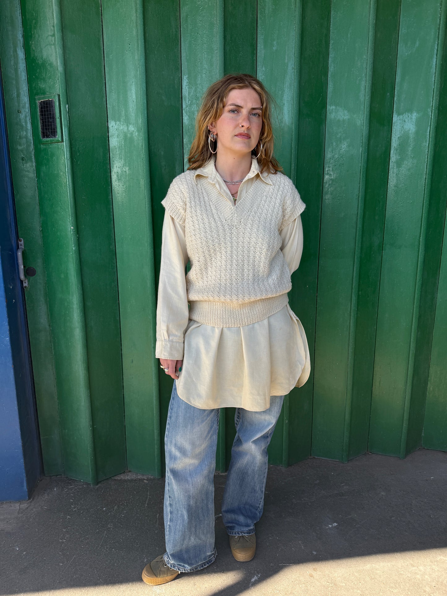1970S CREAM WOOL KNIT VEST