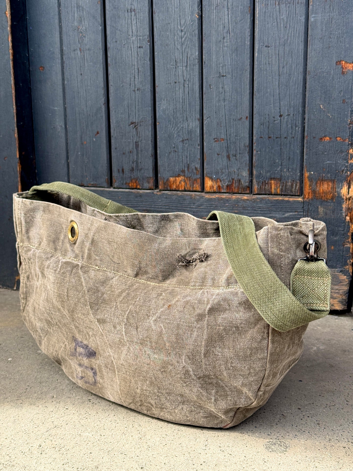 1956 NEWSBOY MESSENGER. 06.