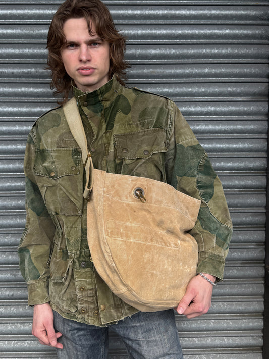 “J.D.BAKER” NEWSBOY MESSENGER. 07.