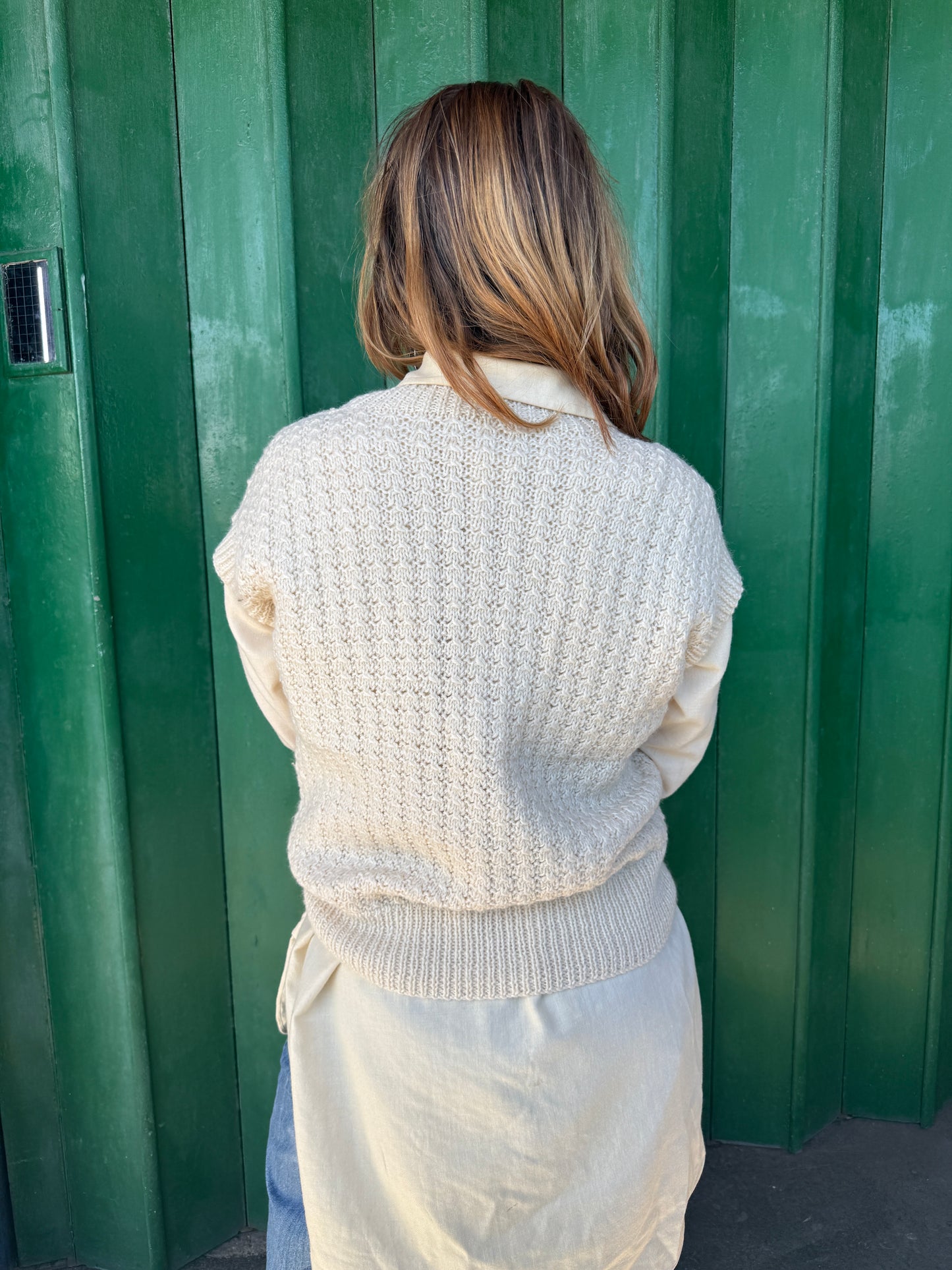 1970S CREAM WOOL KNIT VEST
