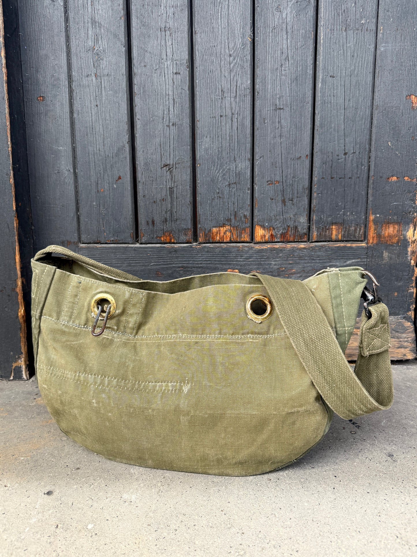 1954 NEWSBOY MESSENGER. 04.