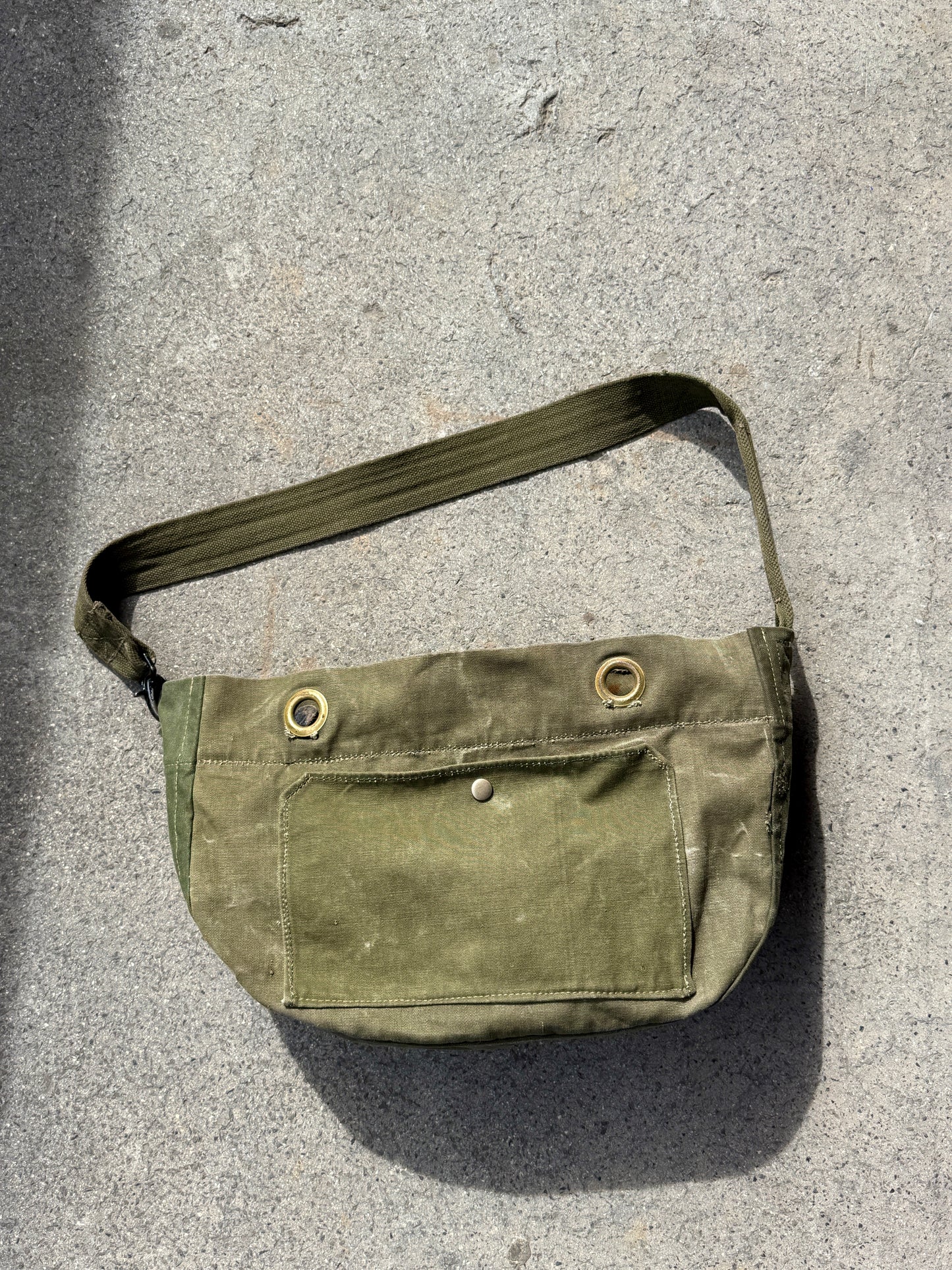 1954 NEWSBOY MESSENGER. 04.