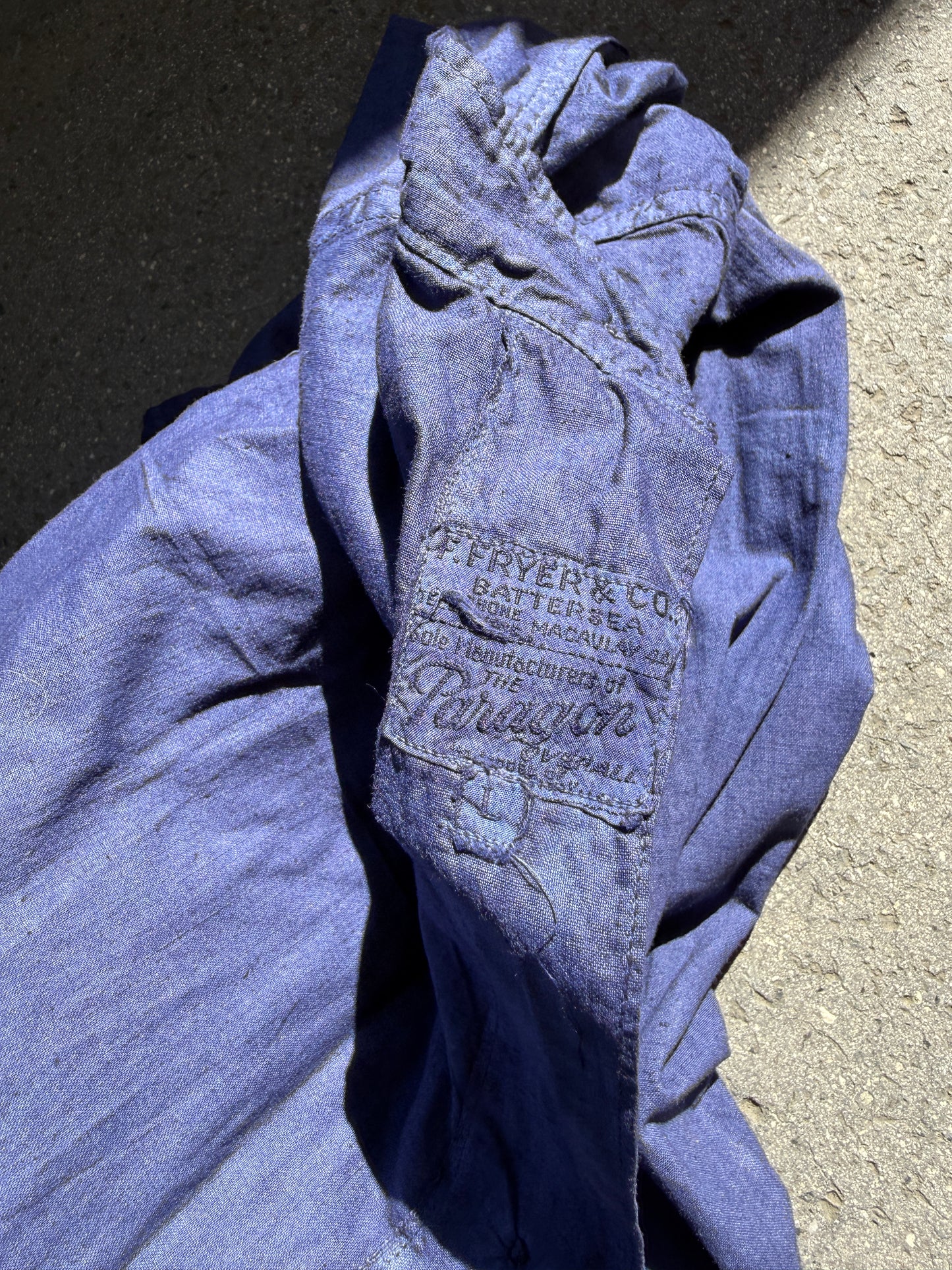 INDIGO OVERDYED SURGEONS SMOCK.