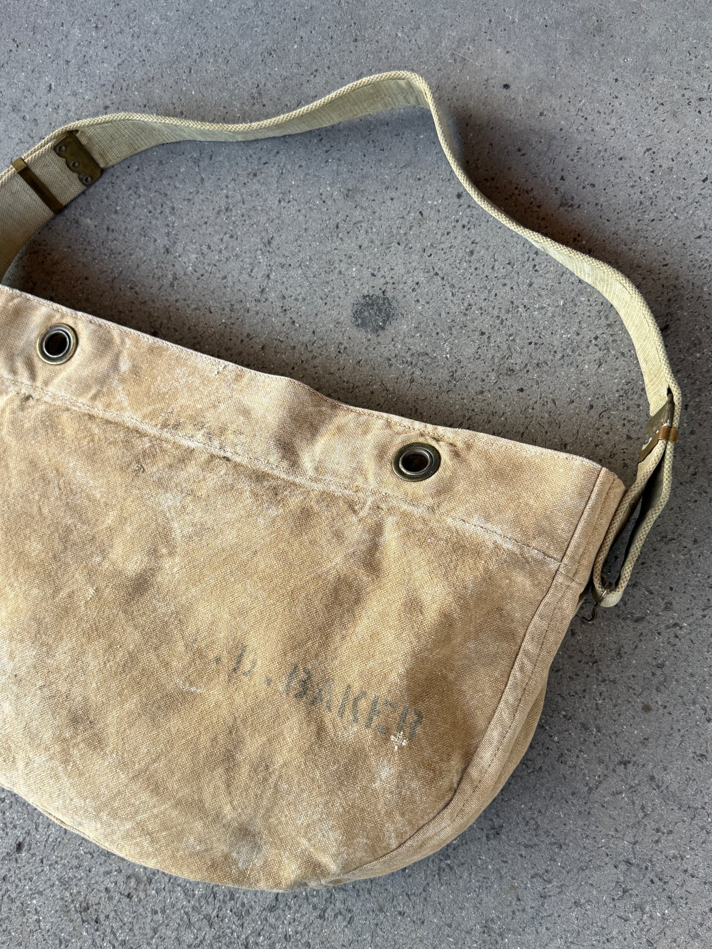 “J.D.BAKER” NEWSBOY MESSENGER. 07.